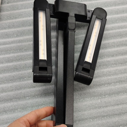 LED Skrivebordslampe - Transformbar med svingarm og holder - PLUS
